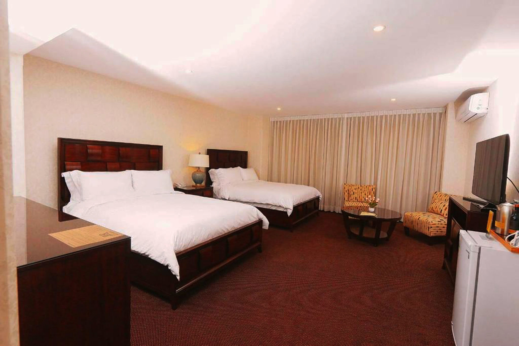 Roles Hotel سوكر المظهر الخارجي الصورة