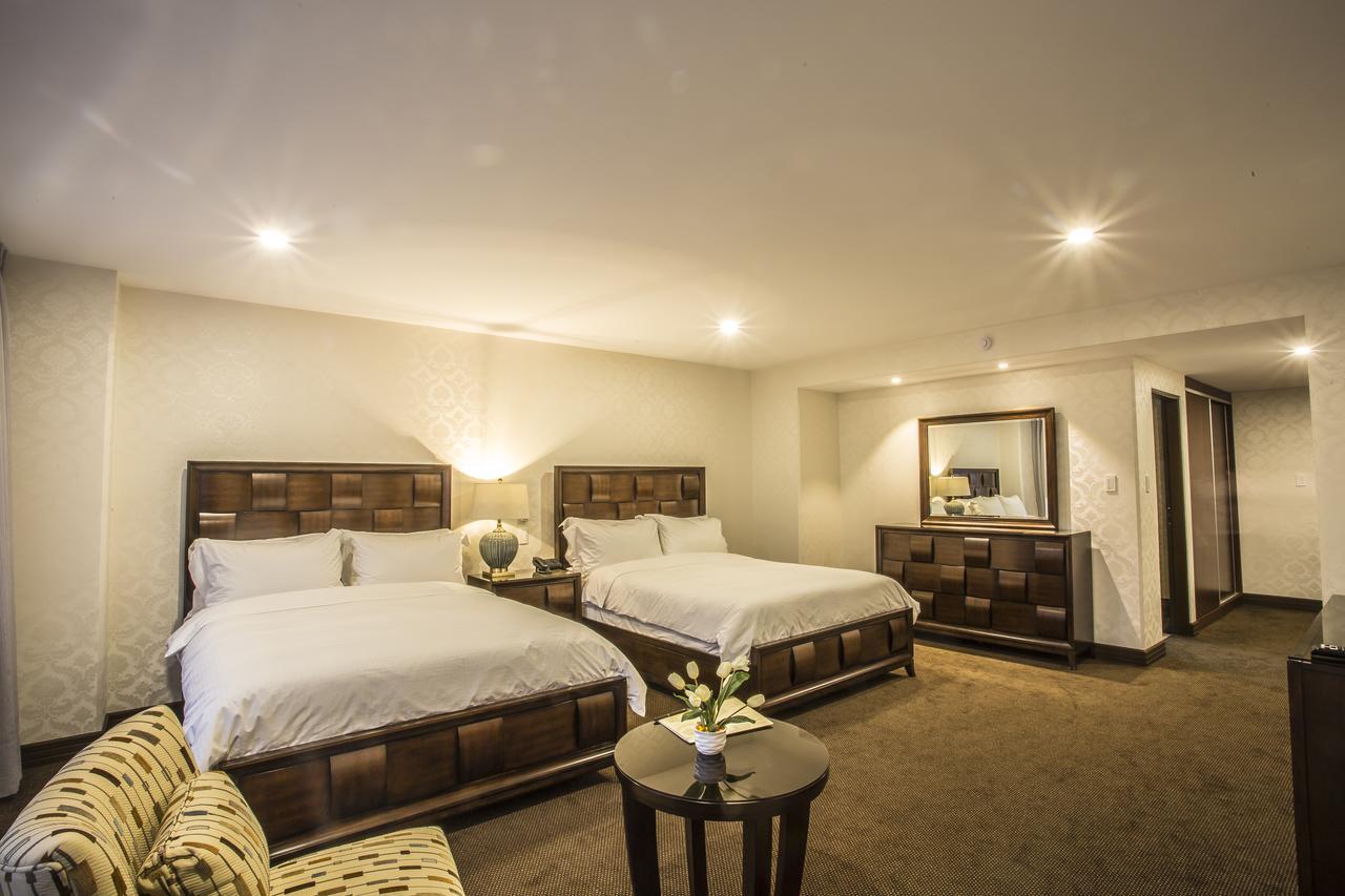 Roles Hotel سوكر المظهر الخارجي الصورة