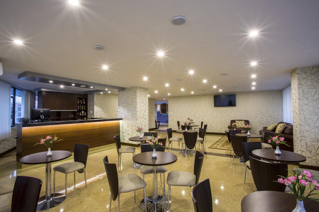 Roles Hotel سوكر المظهر الخارجي الصورة