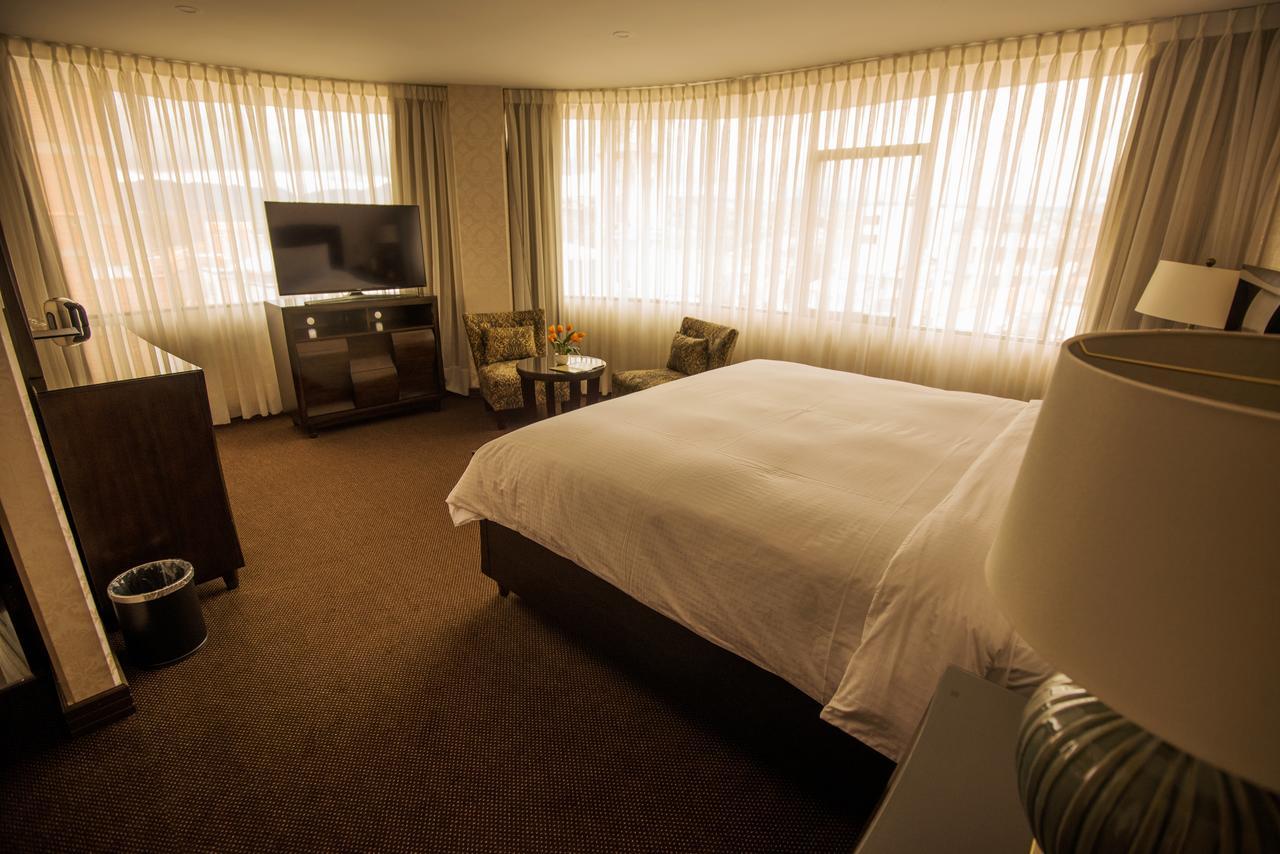 Roles Hotel سوكر المظهر الخارجي الصورة