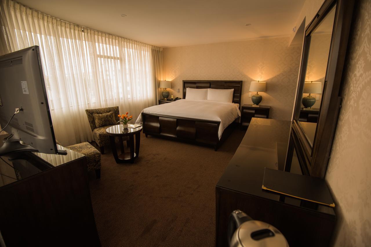 Roles Hotel سوكر المظهر الخارجي الصورة