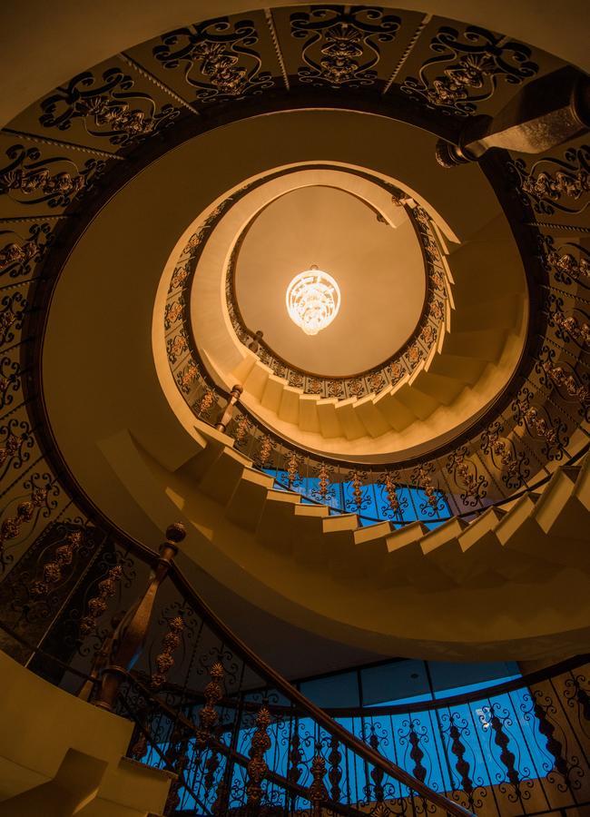 Roles Hotel سوكر المظهر الخارجي الصورة