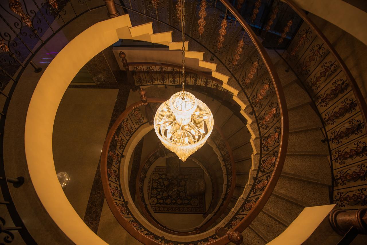 Roles Hotel سوكر المظهر الخارجي الصورة