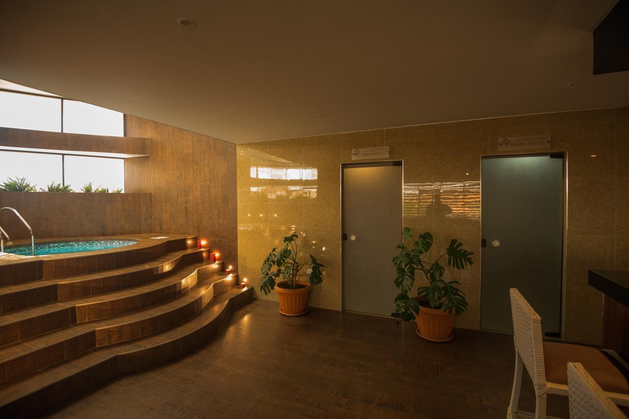 Roles Hotel سوكر المظهر الخارجي الصورة