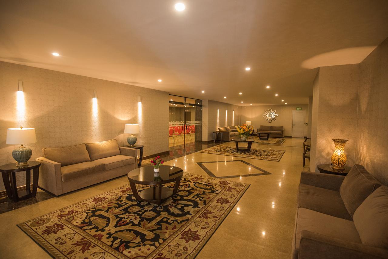 Roles Hotel سوكر المظهر الخارجي الصورة