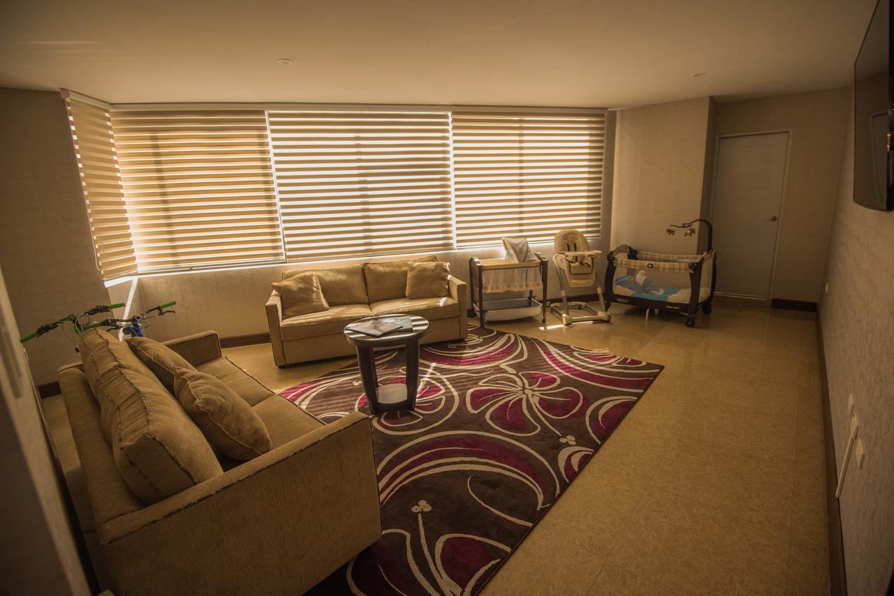 Roles Hotel سوكر المظهر الخارجي الصورة