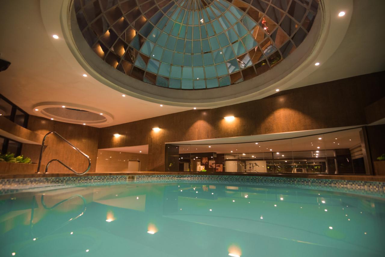Roles Hotel سوكر المظهر الخارجي الصورة