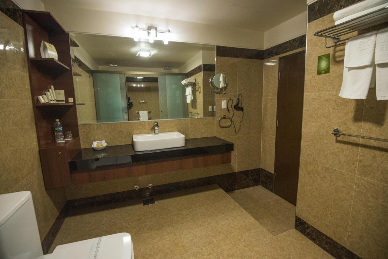 Roles Hotel سوكر المظهر الخارجي الصورة